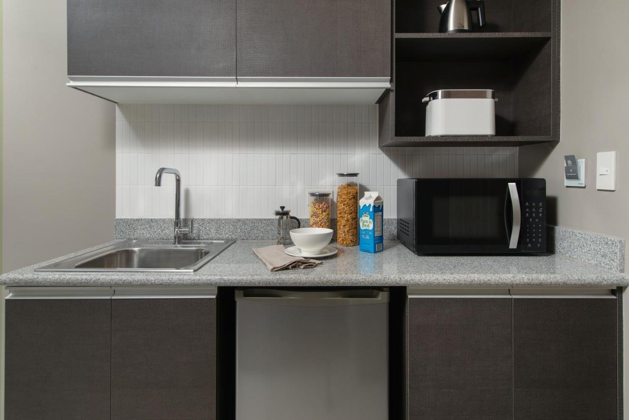 The Suites At Torre Lorenzo Malate - Managed By The Ascott Limited Manila Exteriör bild